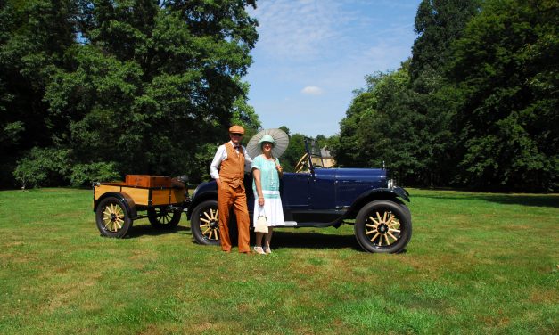 Unterwegs im Stil der 1920er Jahre