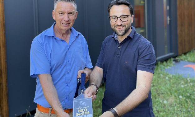 Spendenaufruf – Unterschriften von Nico Santos und Vicky Leandros für Kempener Tafel