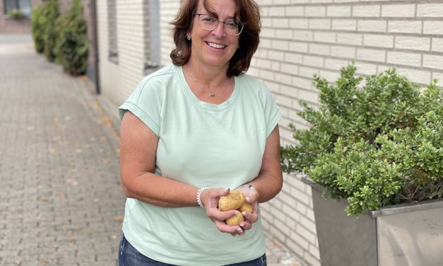 Elisabeth Iven ist die Tönisberger „Kartoffelkönigin“