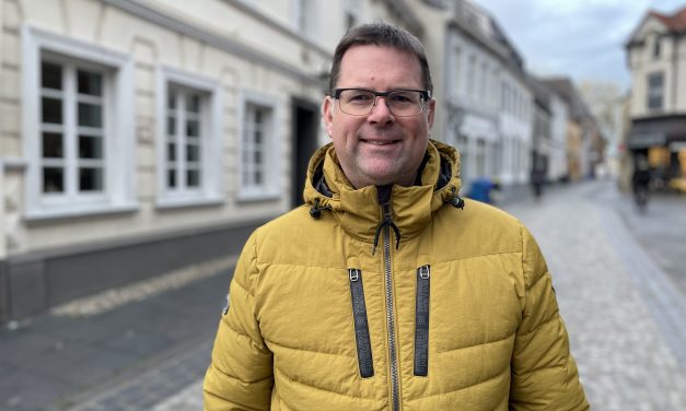 Stadtteilchat mit Reinhard Bexkens, Nikolausdarsteller von Hüls