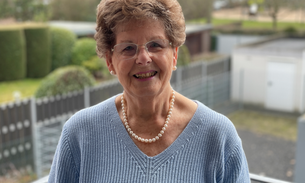 Sigrid Schumacher ist 65 Jahre aktives Mitglied im Akkordeon-Orchester
