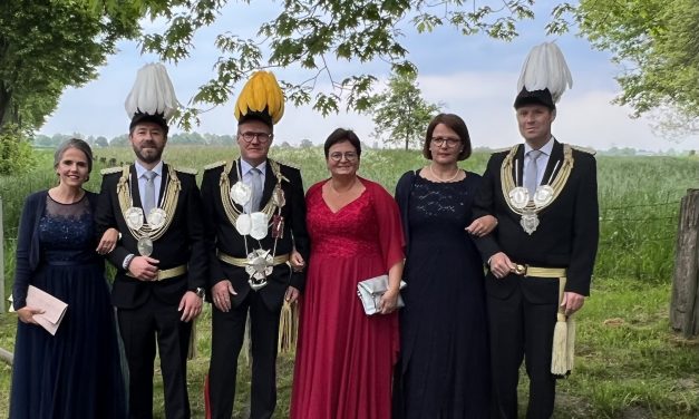 Benrader Bruderschaft feiert Jubiläumsschützenfest