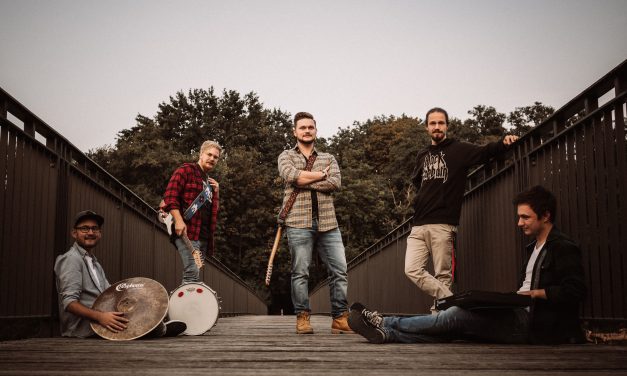 Die Band Forestcity verdankt ihren Namen dem Schwarzwald und Krefeld
