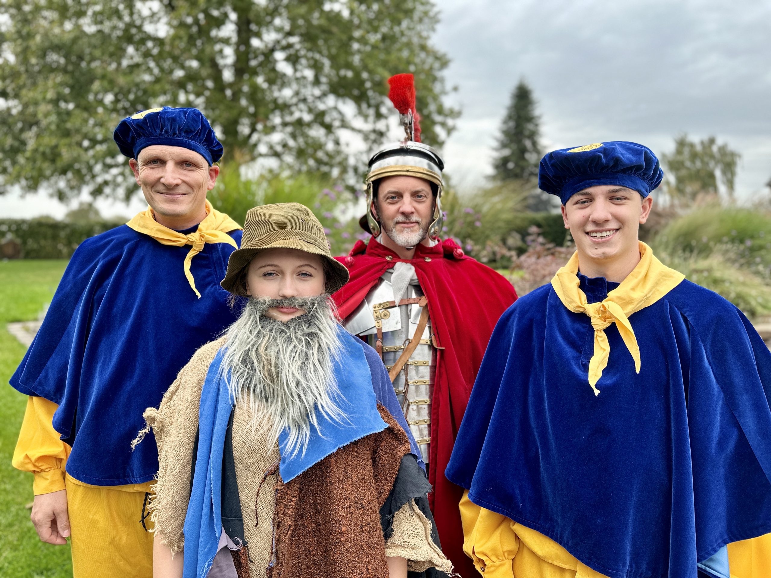 In Orbroich freuen sich St. Martin, die Herolde und der arme Mann über ...