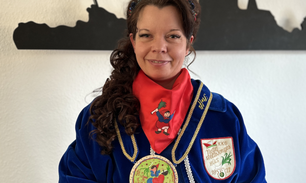 Vollblutkarnevalistin wird 3. Hülser Trina