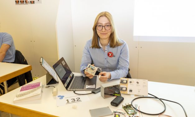 Schülerin Babette Röbbecke gewinnt „Jugend forscht“ im Bereich Technik