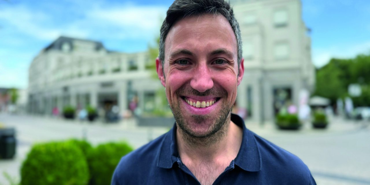 David Kockerols als Pressesprecher in Berlin im Einsatz