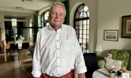 Peter Pliester leitet das Seniorenbüro Tönisvorst mit Herz und Erfahrung