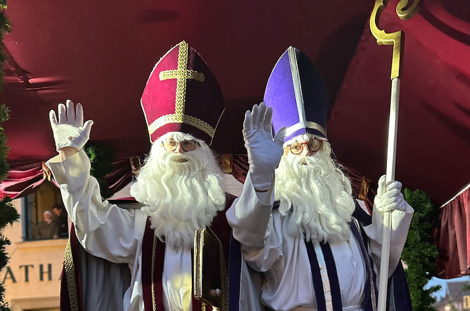 Nikolaustrio kommt am 05. Dezember