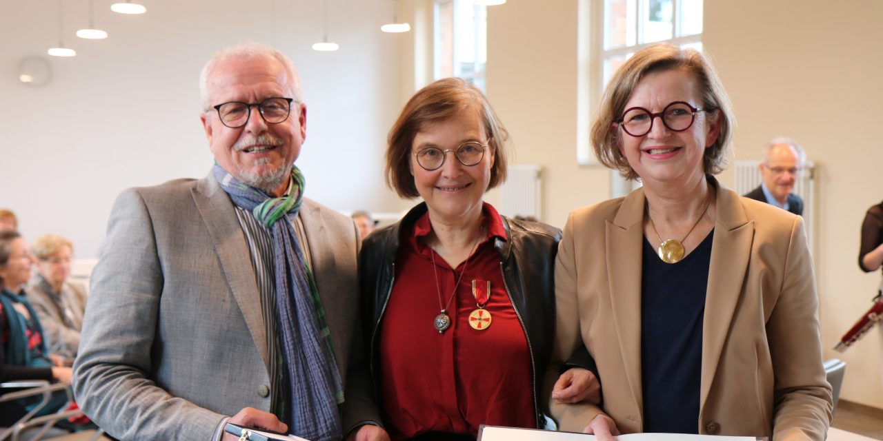 Bundesverdienstmedaille für Angela Krumpen