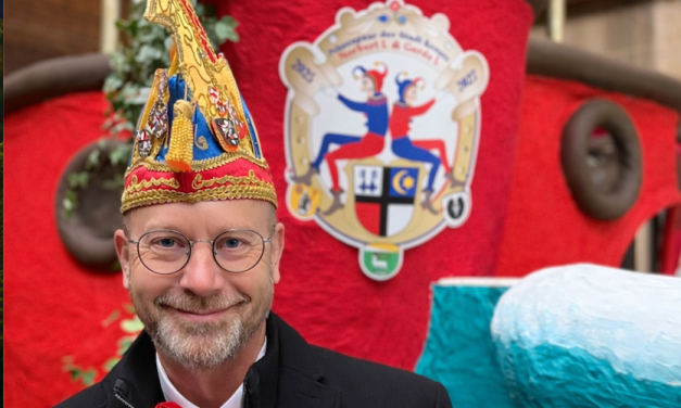 Stadtchat mit dem Zugleiter des Rosenmontagszuges Stefan Weber