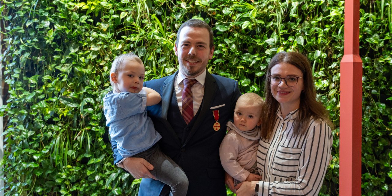 Einer der jüngsten Geehrten im Kreis: Thorsten Bock erhält Bundesverdienstkreuz