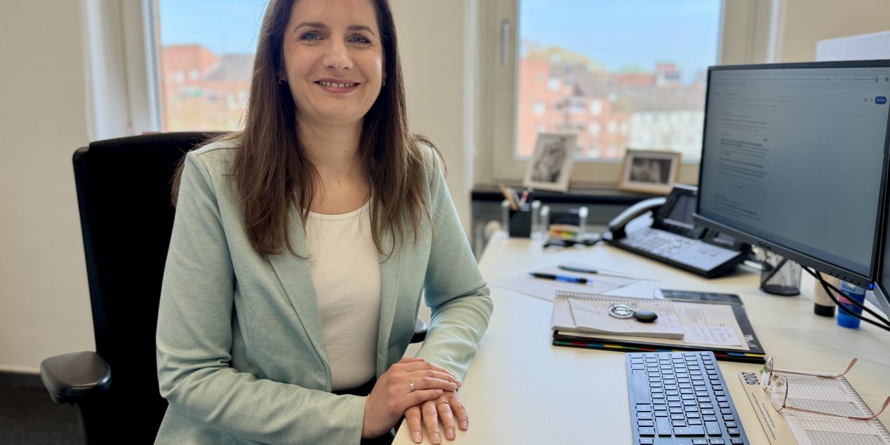 Zwischen Rathaus und Kreishaus: Julia Neumann organisiert den Alltag von Landrat Bennet Gielen