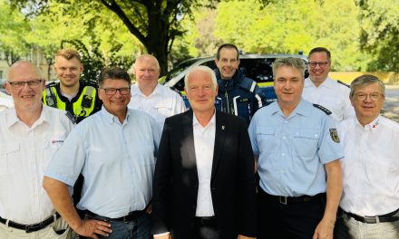 Bevölkerungsschutztag bringt Einsatzkräfte und Bürger zusammen