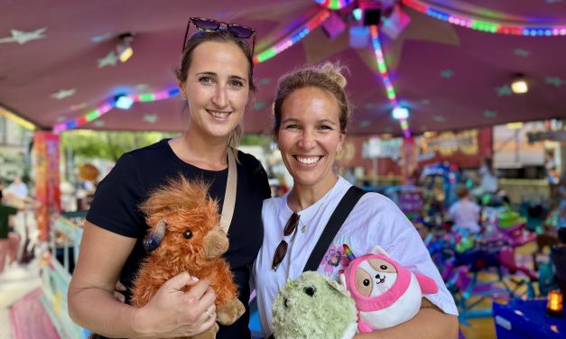 Buntes Kirmestreiben